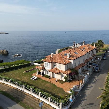 فيلا Burelaفي Chalet Pareado Con Jardin En 1ª Linea De Mar المظهر الخارجي الصورة