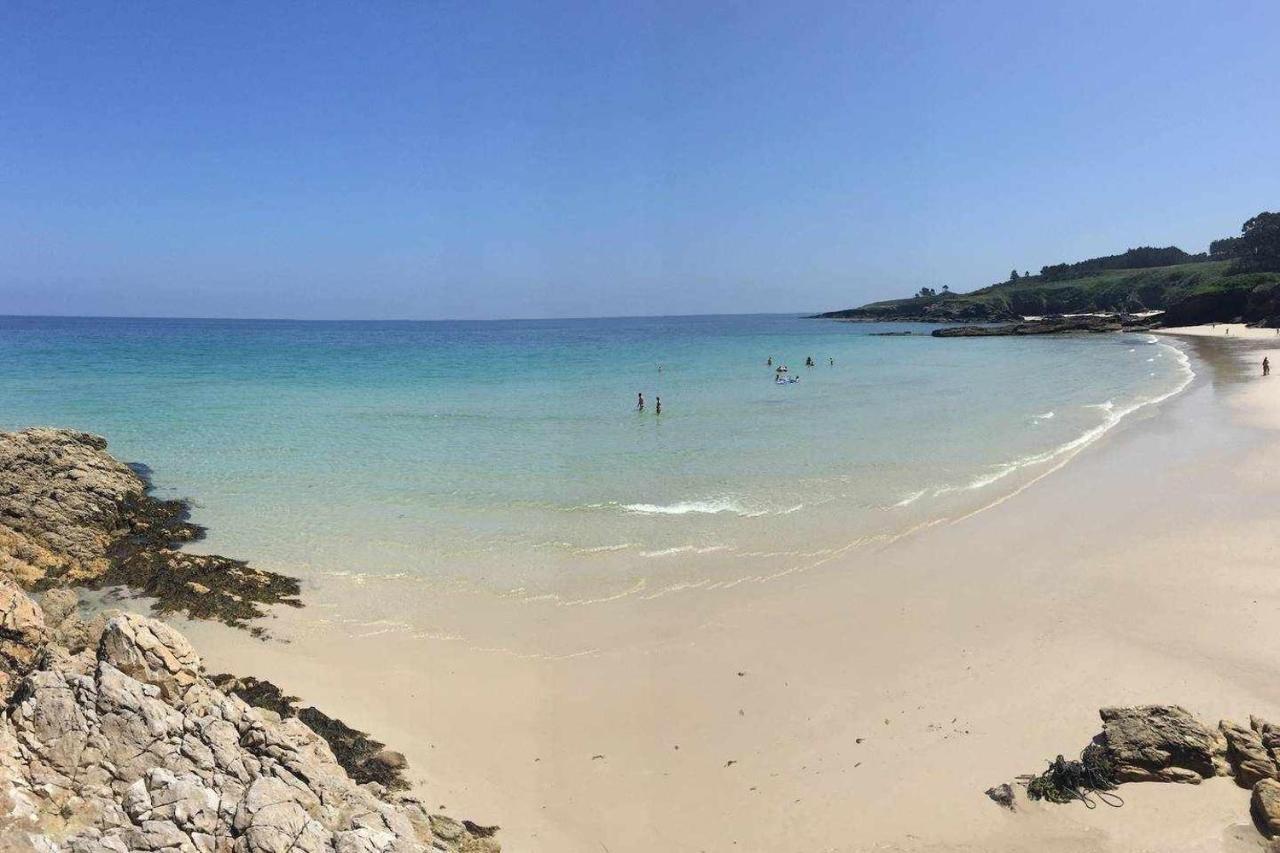 فيلا Burelaفي Chalet Pareado Con Jardin En 1ª Linea De Mar المظهر الخارجي الصورة